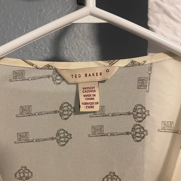 Sheer Ted Baker sleeveless top - Picture 5 of 5